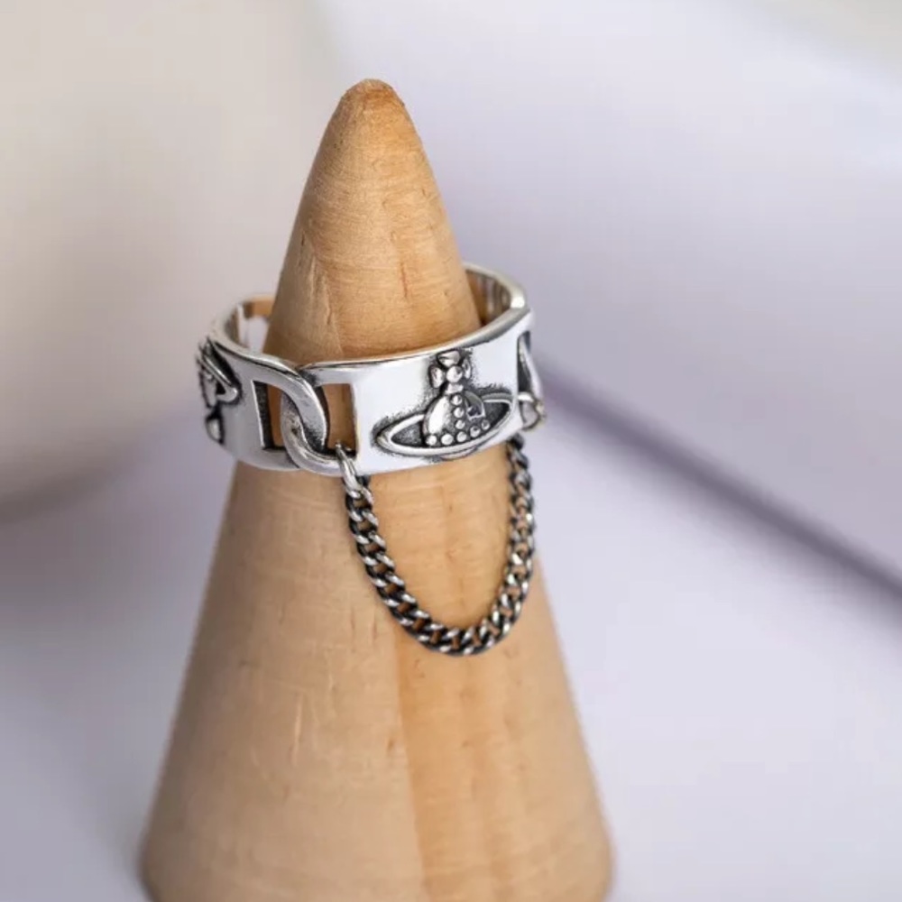 Luxury Planet Saturn adjustable Ring